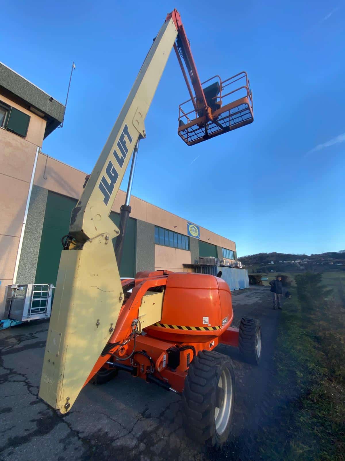 JLG600 0300081948 (2)